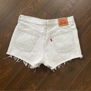 Levi’s 501 light blue wash denim 29